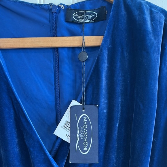Magaschoni Blue Velvet Mini Dress size 10 NWT - Picture 4 of 12